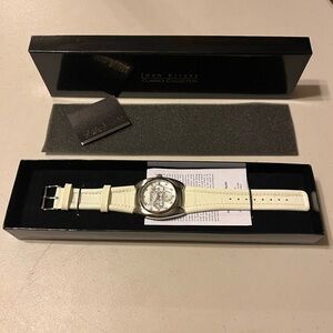 Joan Rivers classic collection leather band watch brand new inbox never used